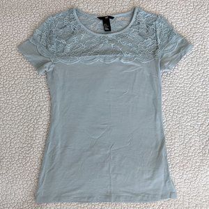 H&M light blue lace top (size M)